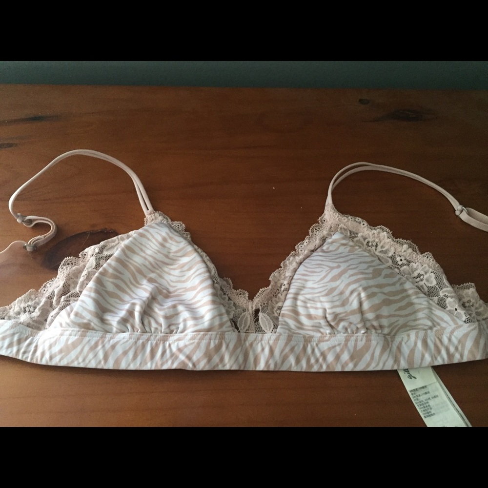 Hollister Gilly Hicks bra